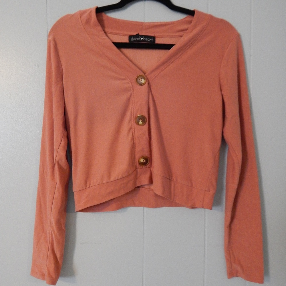 Derek Heart / Cardigan-Style Top